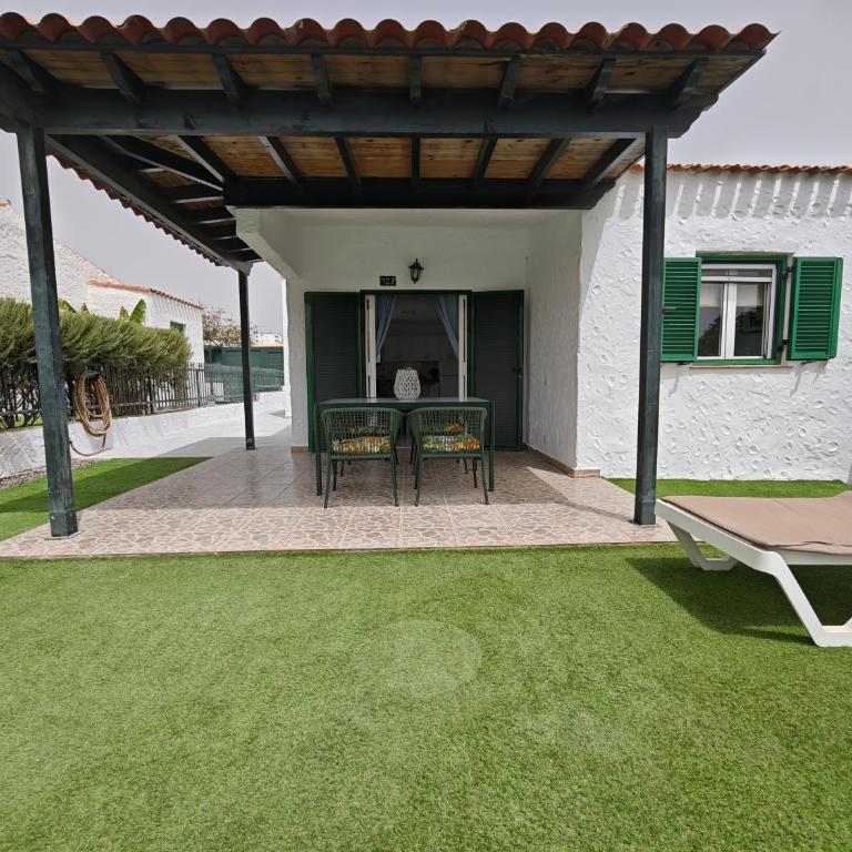 2 bedroom bungalow with parking - Casa de 2 dormitorios - 22