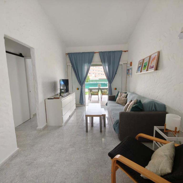 2 bedroom bungalow with parking - Casa de 2 dormitorios - 35