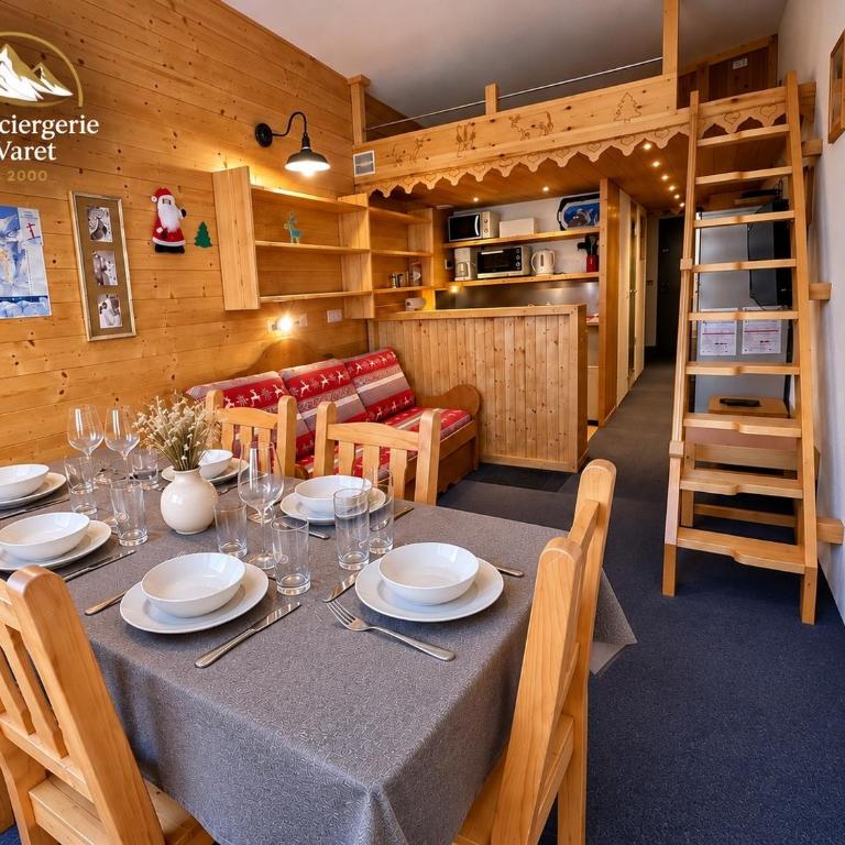 Duplex des Cimes - Ménage et lits faits inclus - Ski IN-OUT - Arc 2000 - La conciergerie du Varet - Appartement 1 Chambre - 6