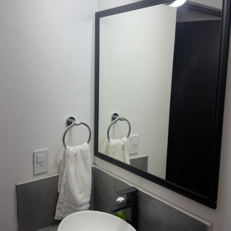Encino Apartment 2 beds 4 people - Apartamento de 2 dormitorios - 3