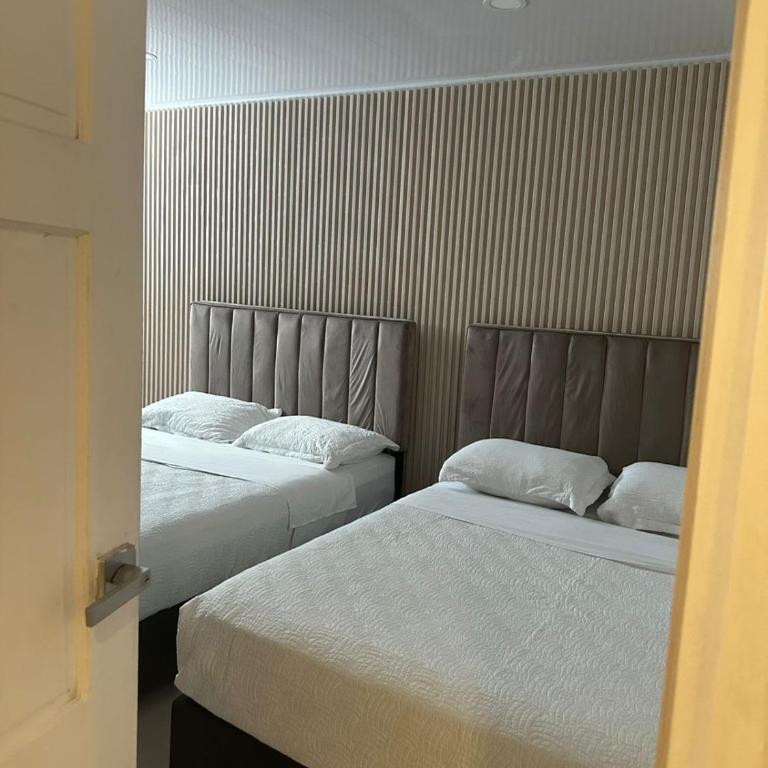 Borabora Hotel - Habitación Doble Estándar con 2 camas dobles - 15