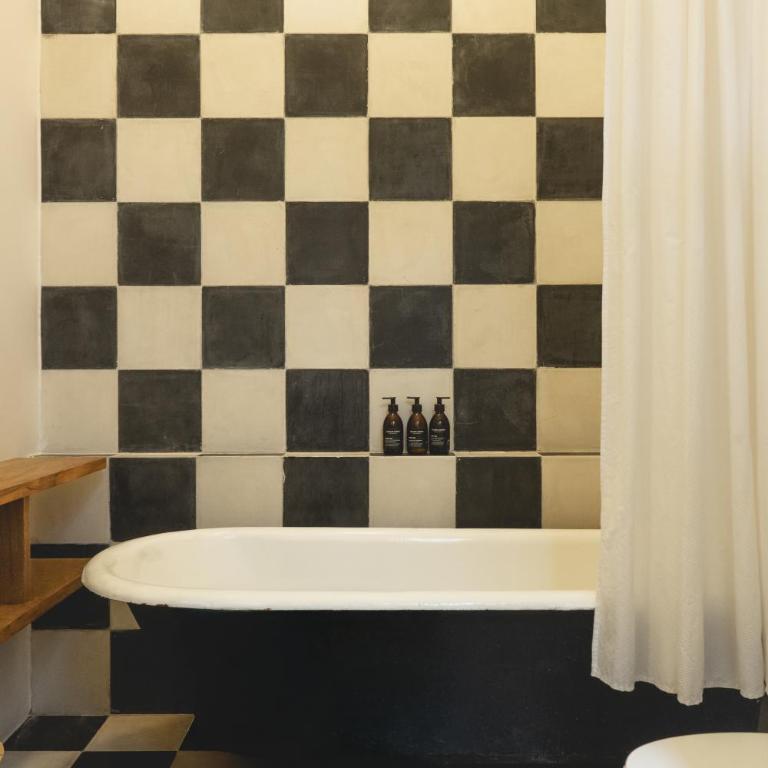 Boutique Townhouse by XOLO STAYS - Villa Deluxe - 7