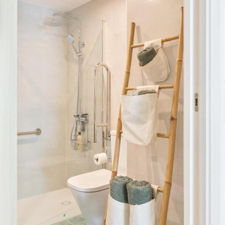 Apartamento moderno y cálido a 9 min de la playa - Appartement - 20