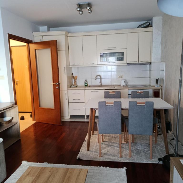 Ena 2 - One-Bedroom Apartment - 2