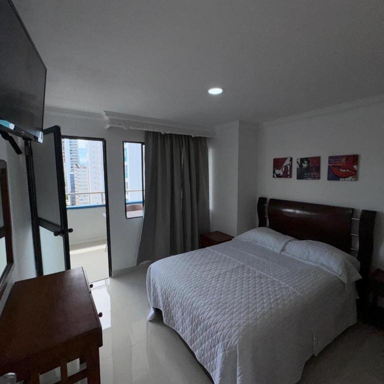 Apartamento en Bocagrande con vista lateral al mar ICDI - Two-Room Apartment - 3