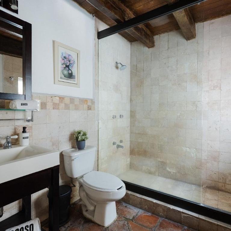 Casa La Virgen | Washing machine + Parking - Two-Bedroom House - 29