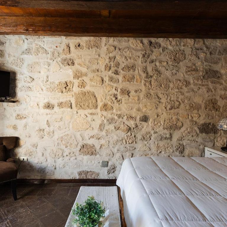 Casa La Virgen | Washing machine + Parking - Two-Bedroom House - 33