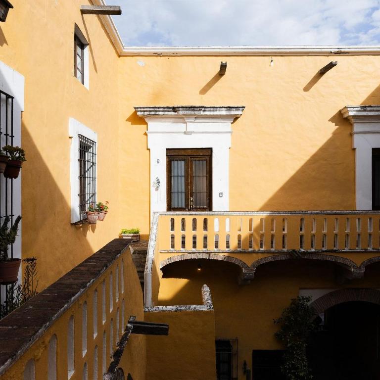 Casa La Virgen | Washing machine + Parking - Two-Bedroom House - 16