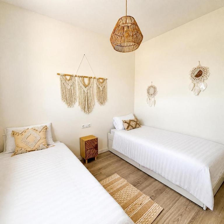 New 3-Bedroom Apartment with Panoramic Views Pool Gym & Parking in Habitat Valle Romano - Three-Bedroom Apartment - 13