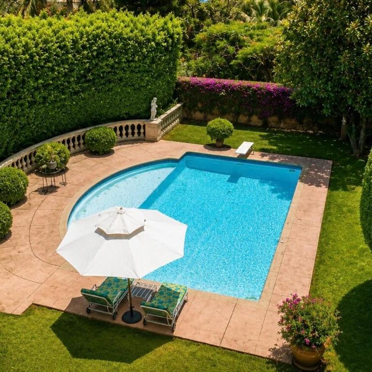 Casa Carlota Exclusive Mansion Pool & Garden - Vacation Home - 25