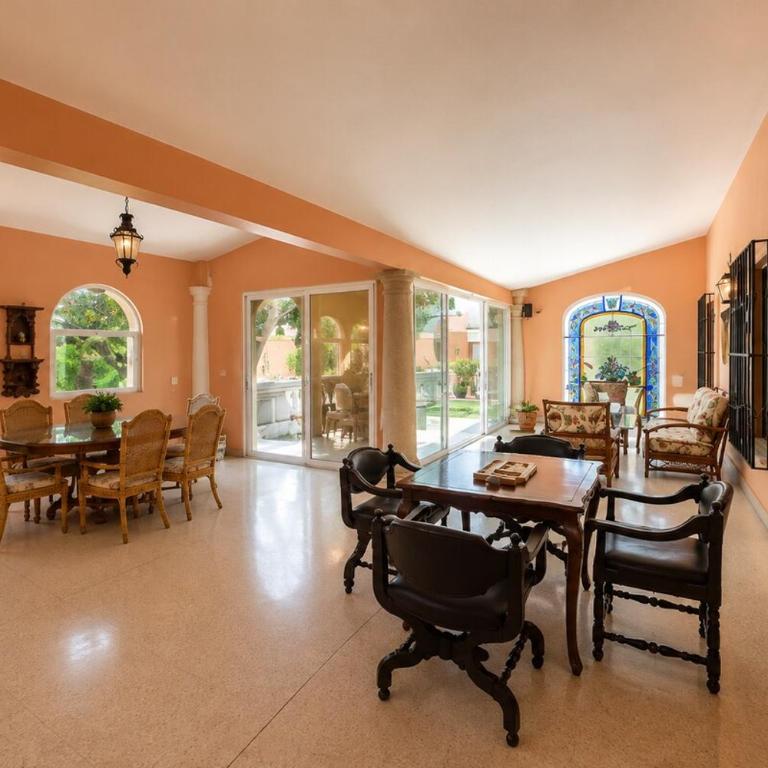 Casa Carlota Exclusive Mansion Pool & Garden - Vacation Home - 31