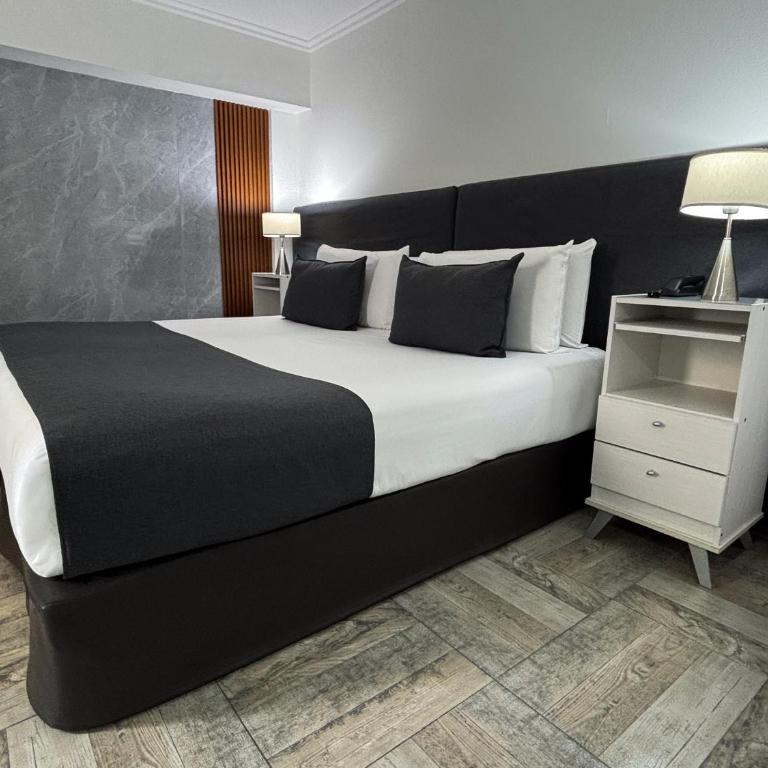 Ker Recoleta Hotel - Classic Double Room - 2