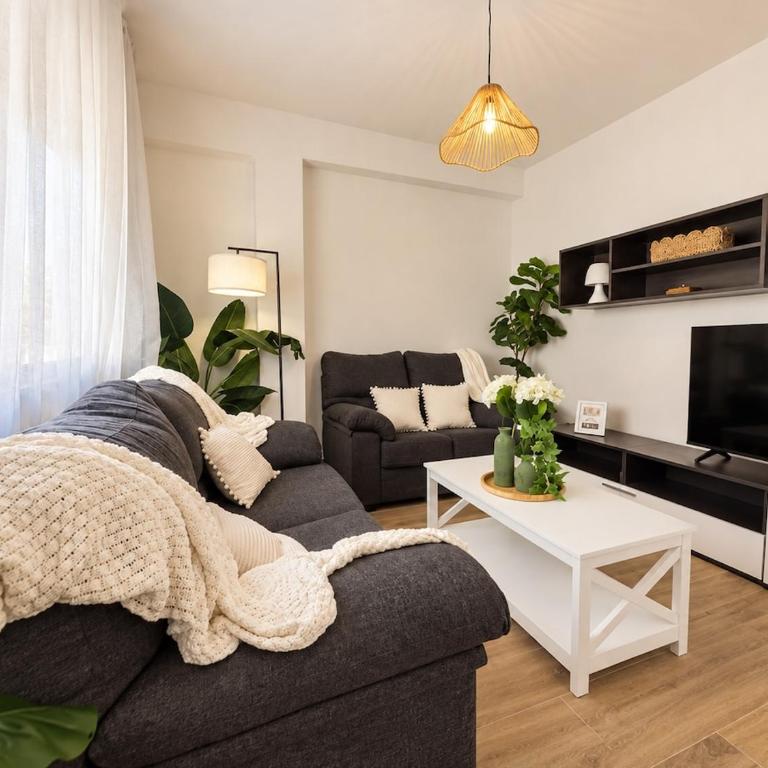 Ronda 46 Suites a 15 minutos del centro de Granada - Apartment mit 3 Schlafzimmern - 1