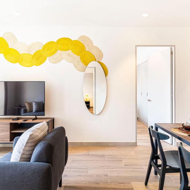 Kukun Reforma & Downtown - Two-Bedroom Deluxe Apartment - 9