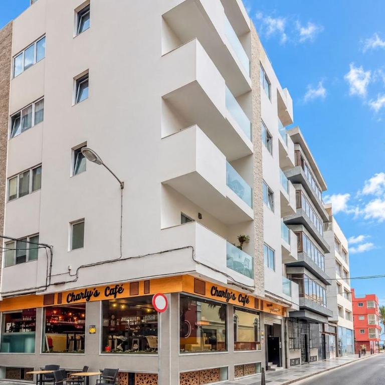 GuestReady - Artiles Loft Canteras Balcony - Estudio - 19