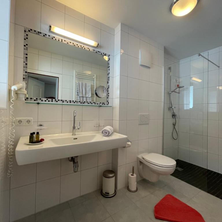 Landhaus Kumbichl - Fam. Kröll - Apartment mit Dusche - 7