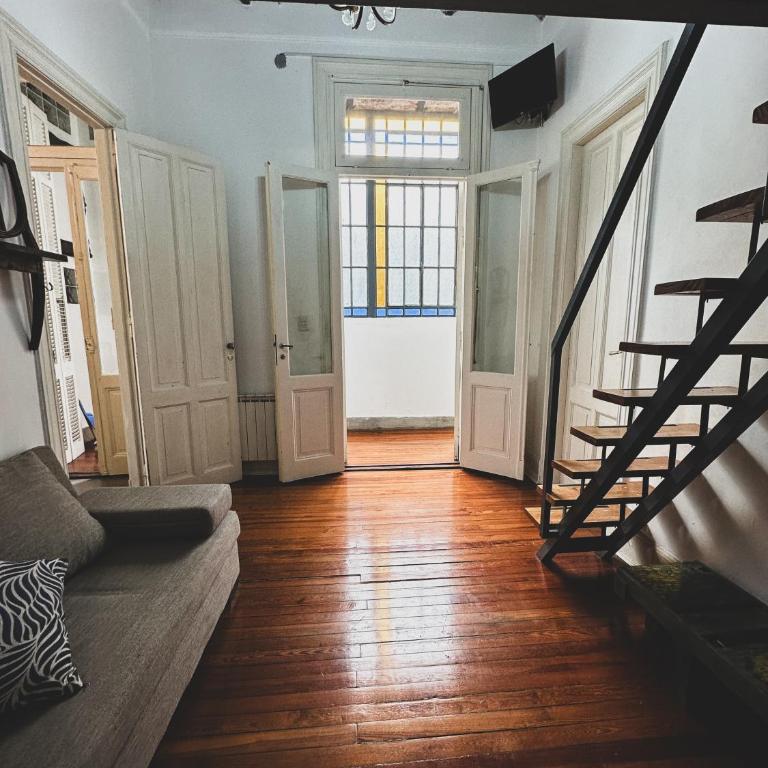 San Telmo Historico Apt 5 Guests Plaza Dorrego - One-Bedroom Apartment - 1