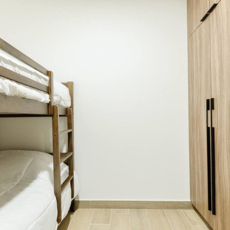 Torre Livo 4 Beds 6 Guests - Appartement - 25