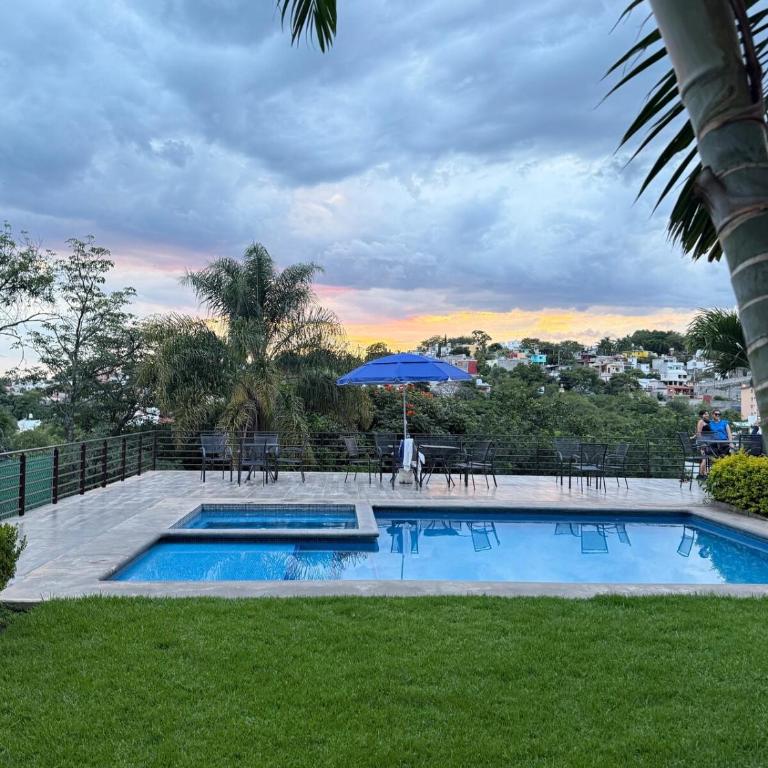 Apartment 5 minutes from downtown Cuernavaca with pool - Apartment mit 1 Schlafzimmer - 3