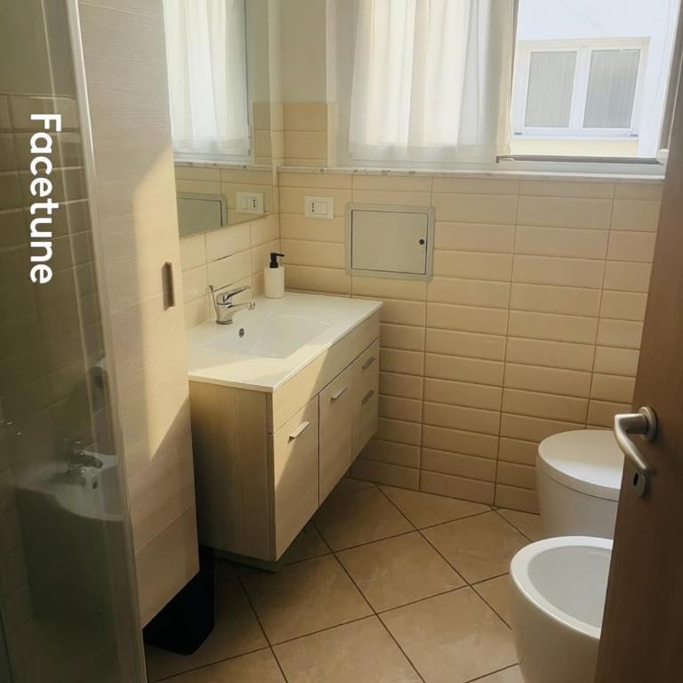 Genova central - Appartamento con 1 Camera da Letto - 2