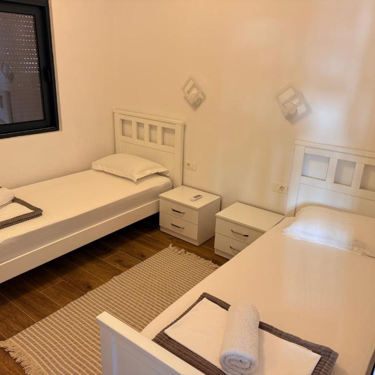 Morea Apartments - Apartman s 2 Spavaće Sobe sa Balkonom i Terasom - 11