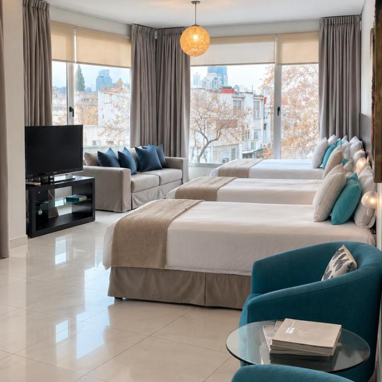 Soho Point Central - Habitación Cuádruple con balcón - 1