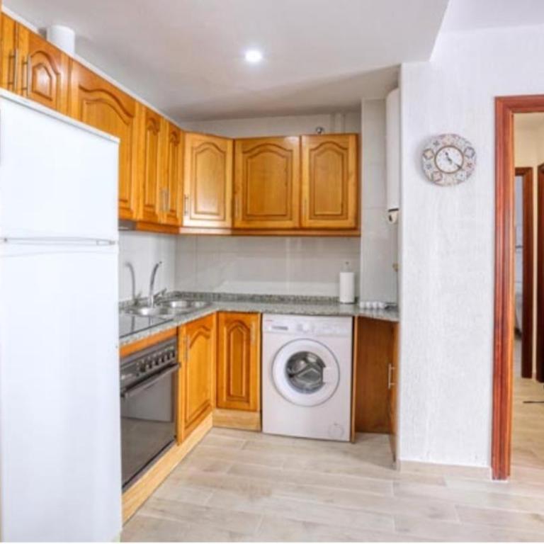 Apartamento Abuela Paqui en primera linea de playa - Apartment mit 1 Schlafzimmer - 7