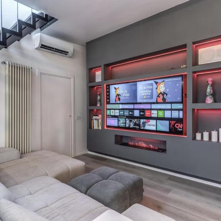 Porta Venezia - Appartamento Attico con 4 Camere da Letto - 16