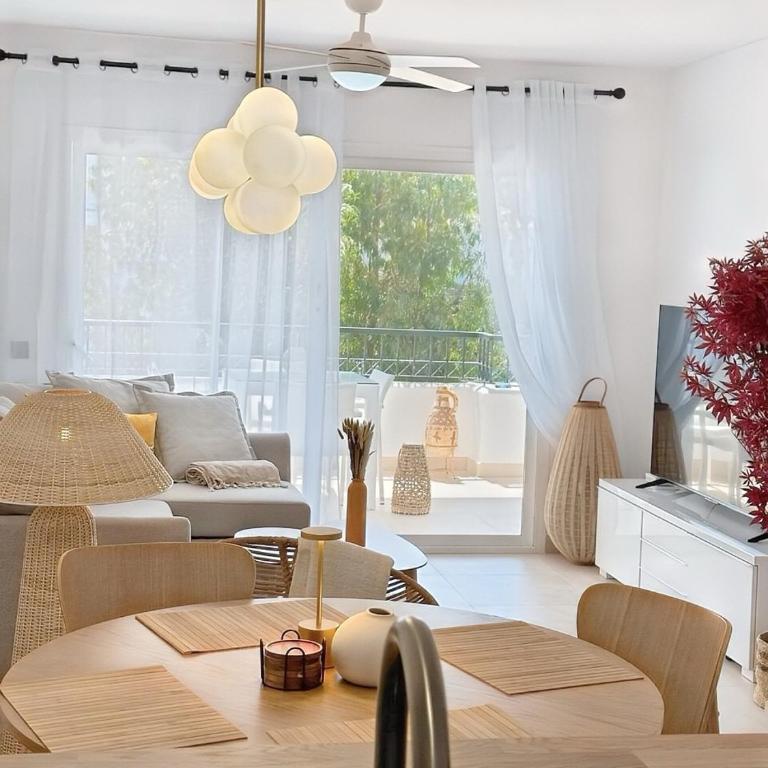 Charming Peaceful Apartment - Calahonda, Mijas - Two-Bedroom Apartment - 1