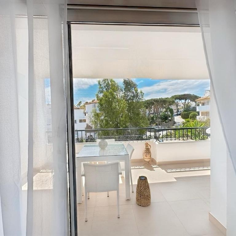 Charming Peaceful Apartment - Calahonda, Mijas - Two-Bedroom Apartment - 3
