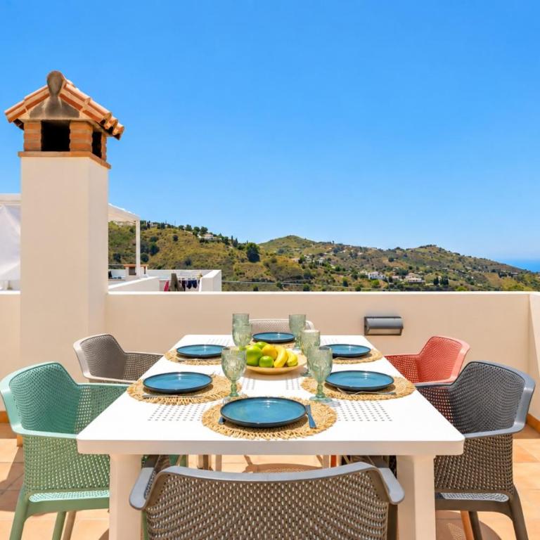 Casa Olivo Pool, Terraces and Cómpeta Charm - Maison de Vacances - 1