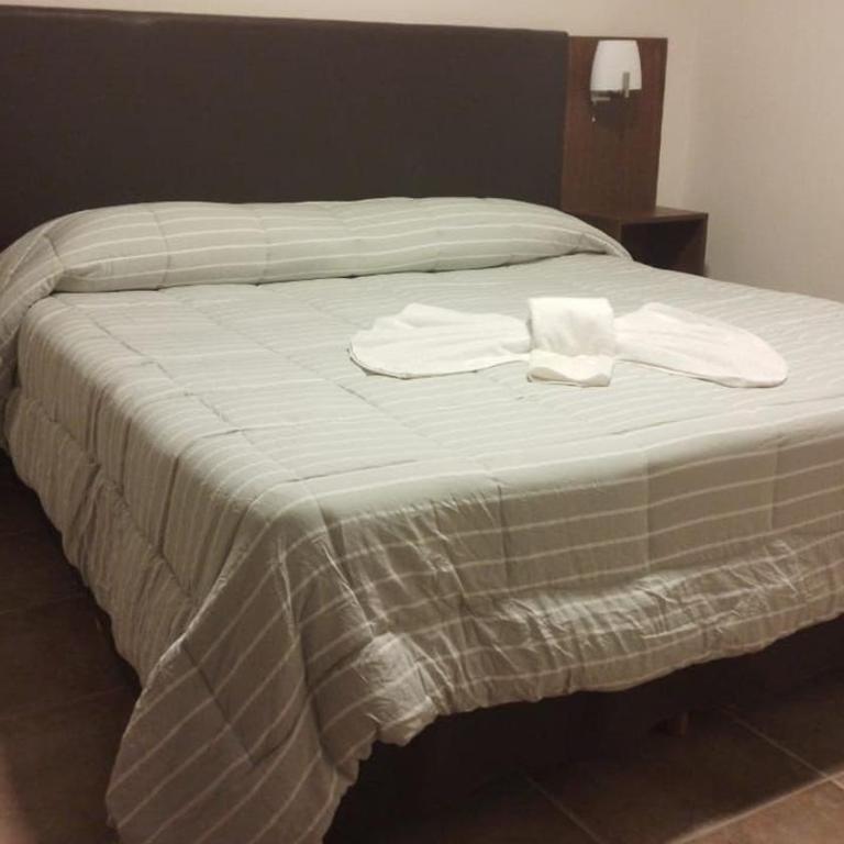 Apart frente al rio Miami Beach & Sierras - Two-Bedroom Apartment - 1