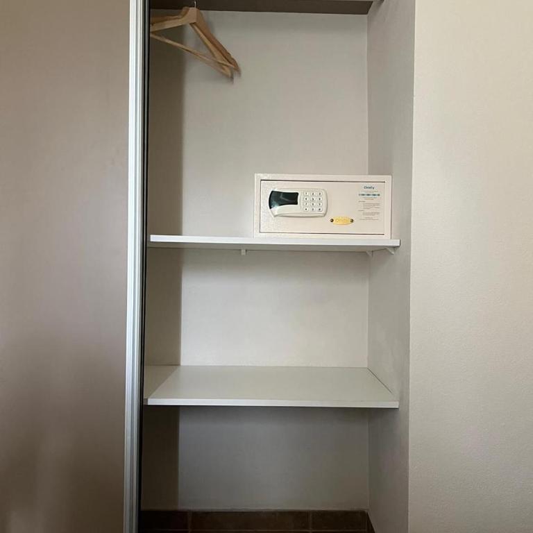 Apart frente al rio Miami Beach & Sierras - Two-Bedroom Apartment - 8