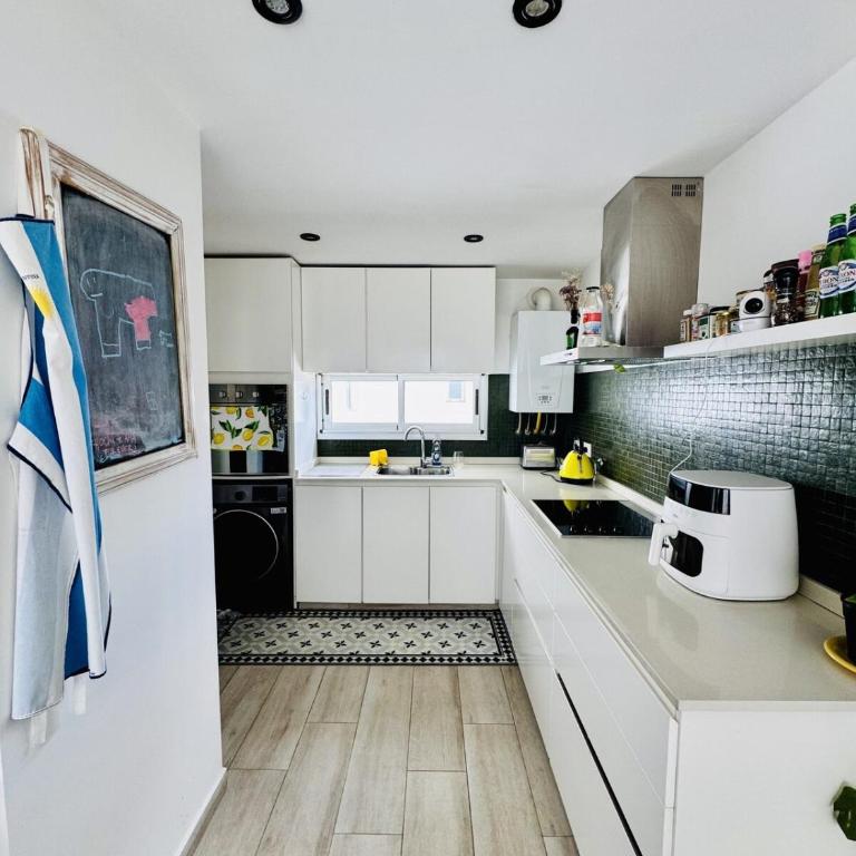 Moderno departamento con cochera en La Plata - Apartamento de 1 dormitorio con balcón - 9