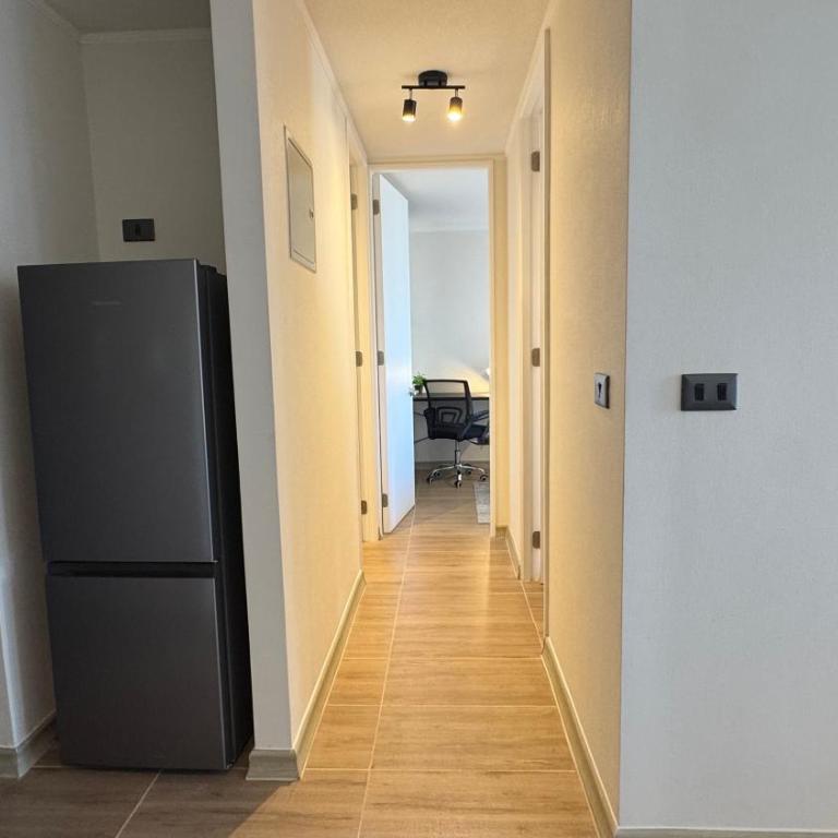 Departamento equipado a pasos del metro ñuble con Wifi - Three-Bedroom Apartment - 92