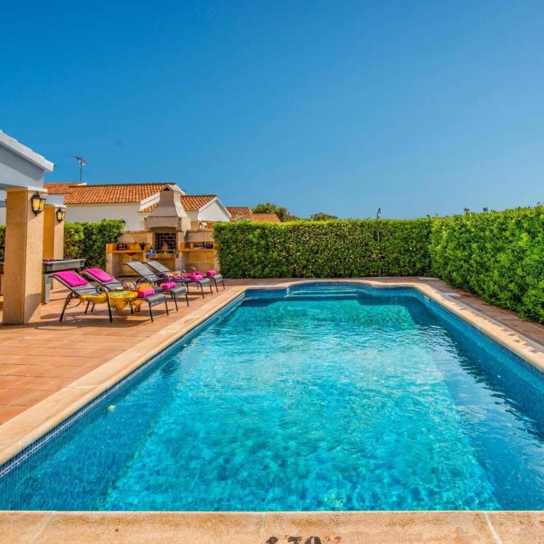 Villa Tamarell by Villa Plus - Villa - 6