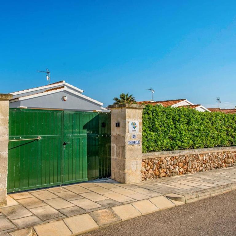 Villa Tamarell by Villa Plus - Villa - 22
