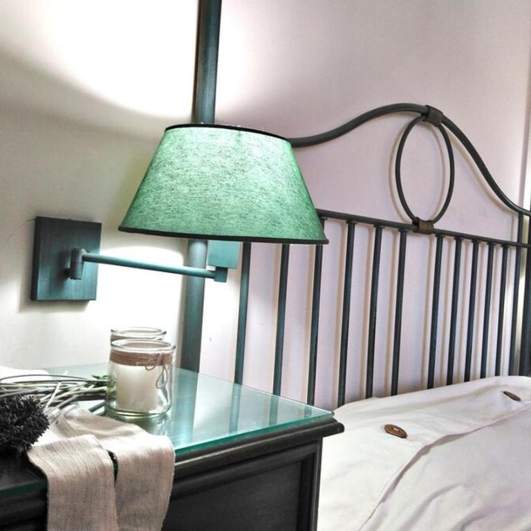 Monoambiente a una cuadra de la plaza - One-Bedroom Apartment - 4
