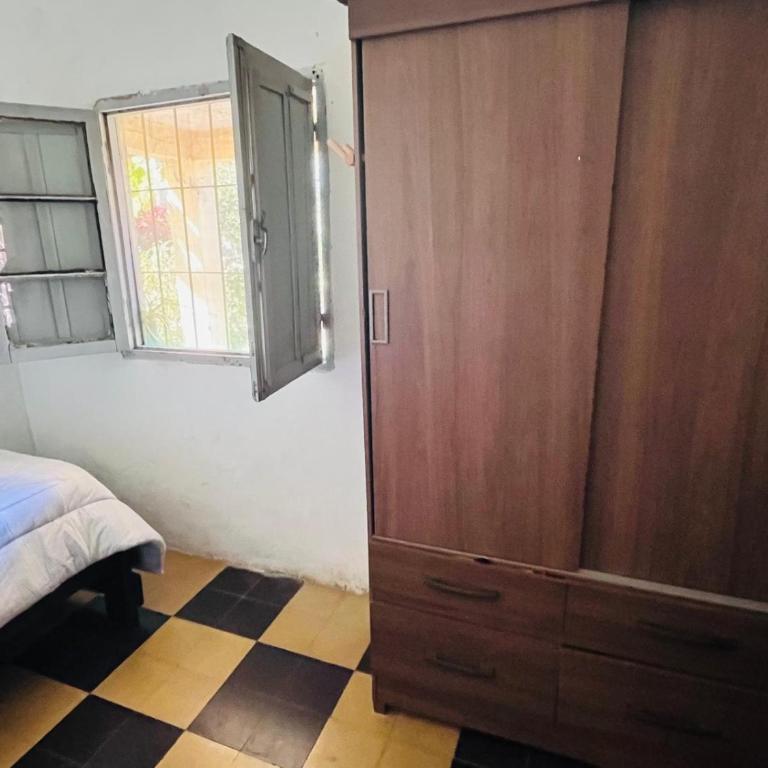 Casa, gran jardín rodeada de frutales, a minutos de sitios turísticos - Casa de 2 dormitorios - 10