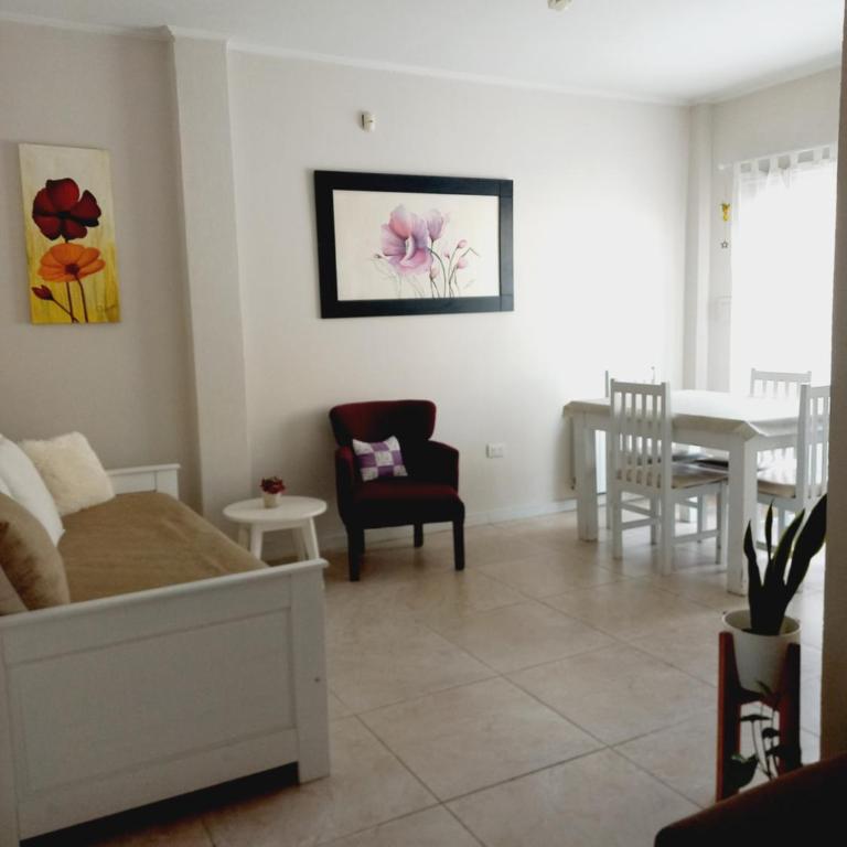 Dpto Alquiler Centro Tandil - Apartamento de 1 dormitorio con vistas al jardín - 3