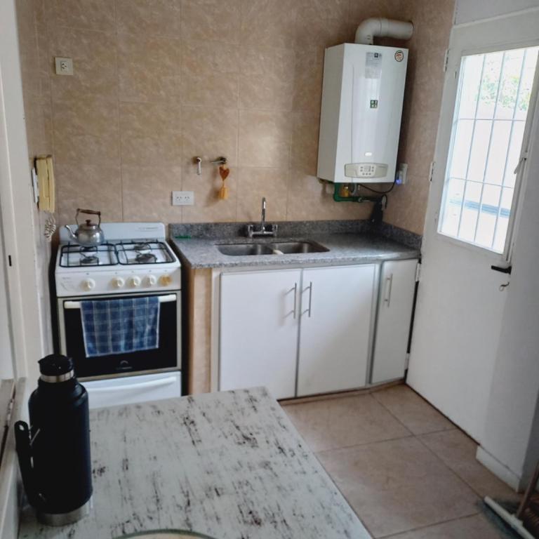 Dpto Alquiler Centro Tandil - Apartamento de 1 dormitorio con vistas al jardín - 7