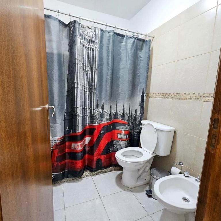 Casa 4 dorm en country privado - Pileta y golf - Four-Bedroom Vacation Home - 7