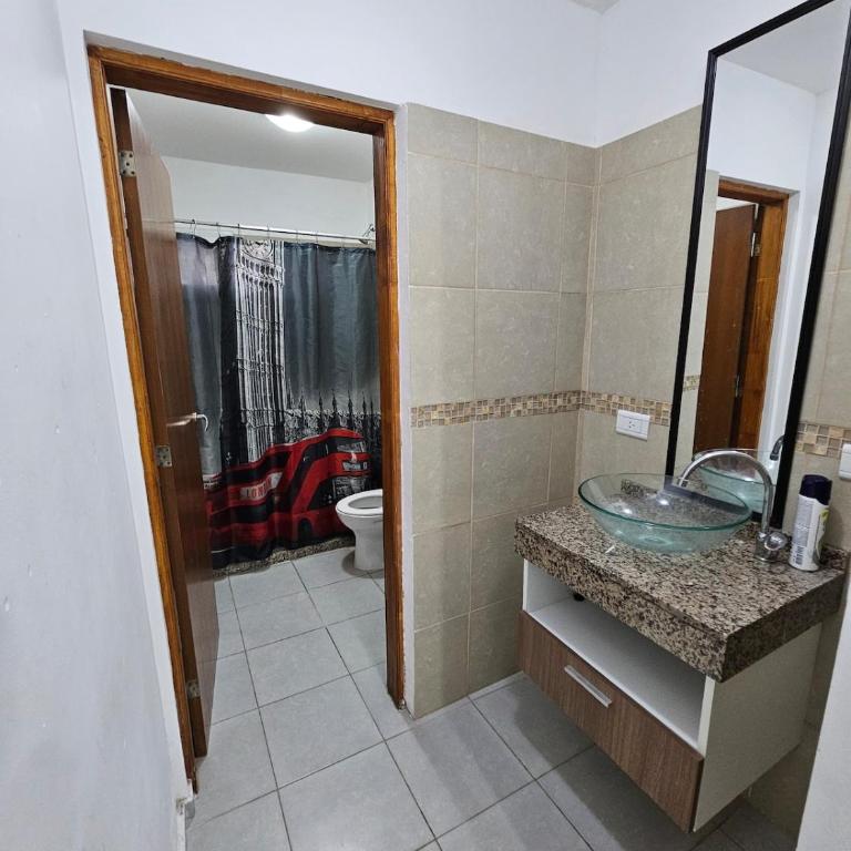 Casa 4 dorm en country privado - Pileta y golf - Four-Bedroom Vacation Home - 5