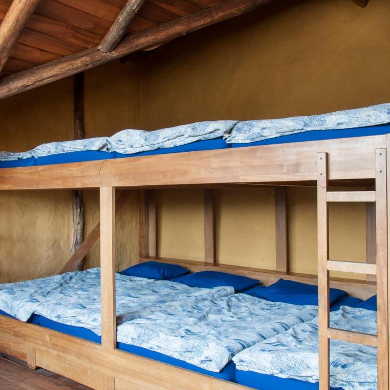 Tambopaxi Lodge - Habitación Compartida Mixta de 8 camas - 10