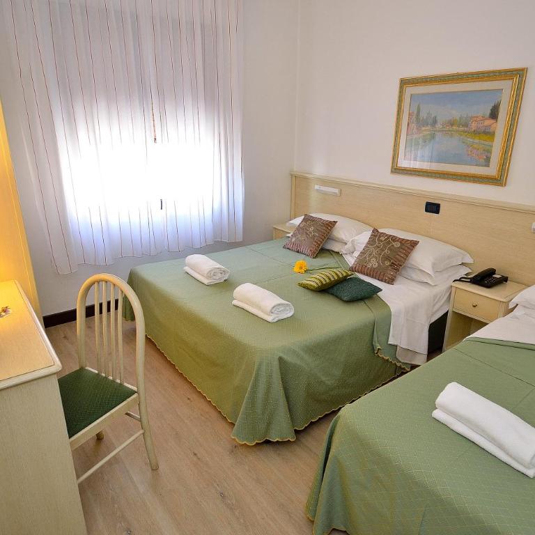 Hotel San Giuliano - Camera Tripla - 5