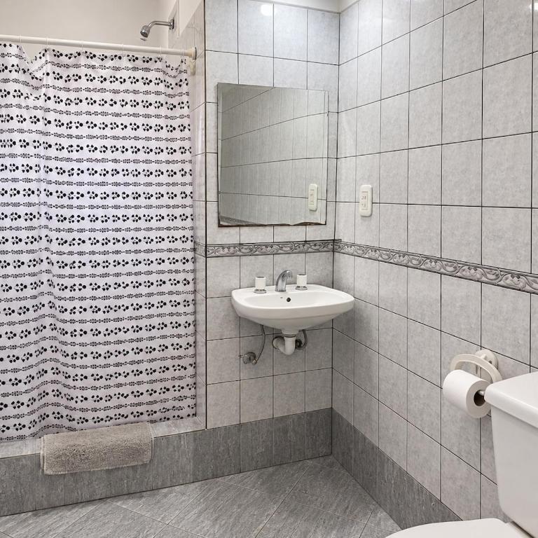 Departamentos con Piscina y Parrilla - Gualeguaychú - Apartamento - 10