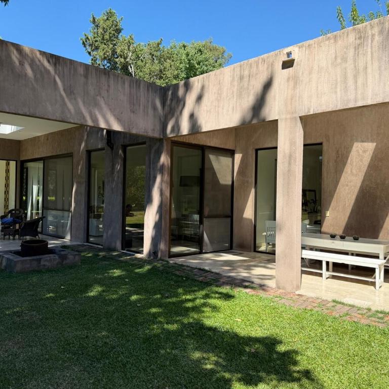 Escapada de campo- Pileta, diseño y naturaleza - Villa - 9