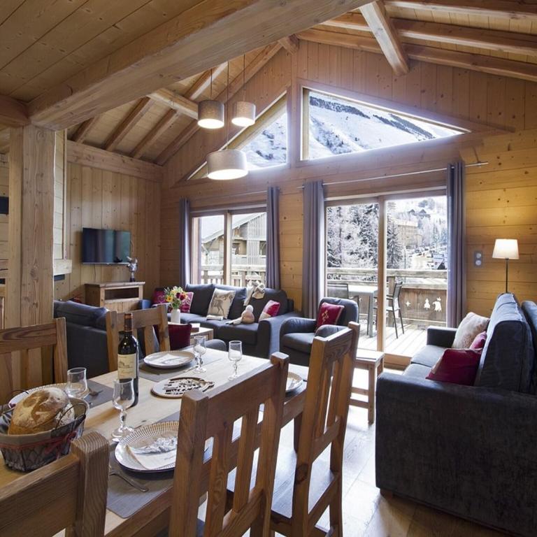 Chalet in Les 2 Alpes near Ski Piste - Superior Chalet - 3