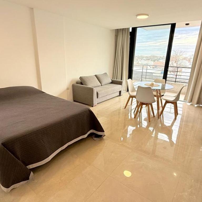 Departamento Moderno a Estrenar con Balcón - Apartamento de 1 dormitorio - 3