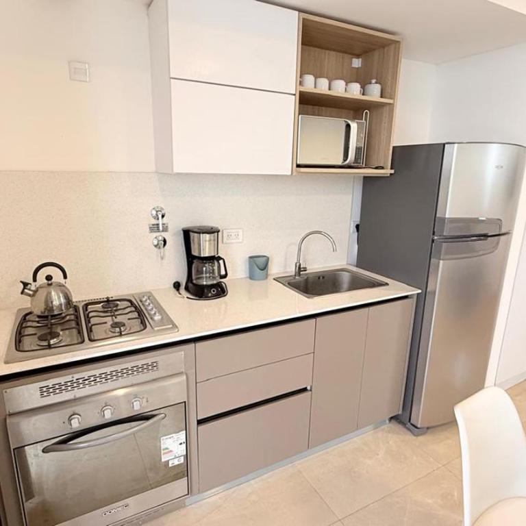 Departamento Moderno a Estrenar con Balcón - Apartamento de 1 dormitorio - 8